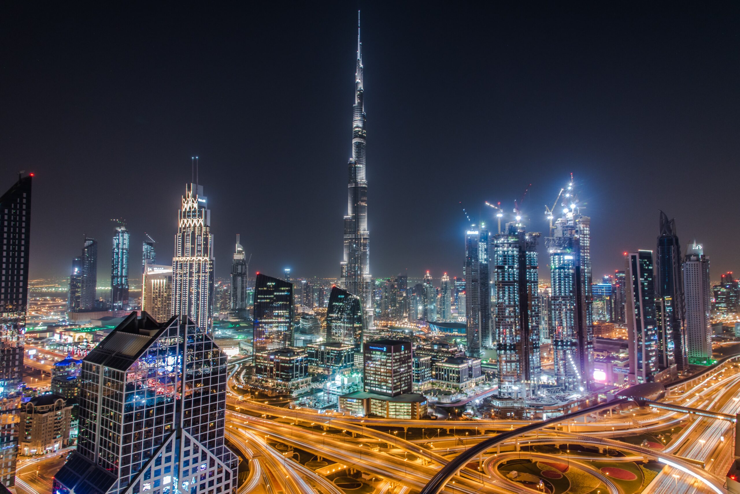 Why Investing In Dubai