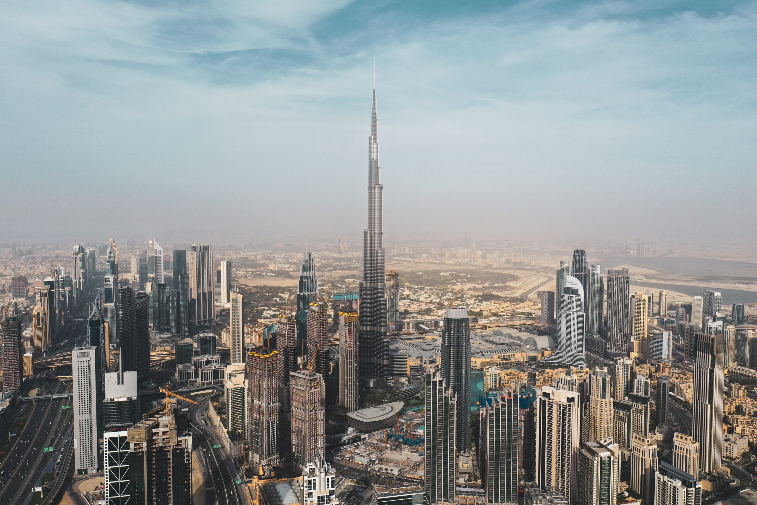 Why Investing In Dubai Real Estate